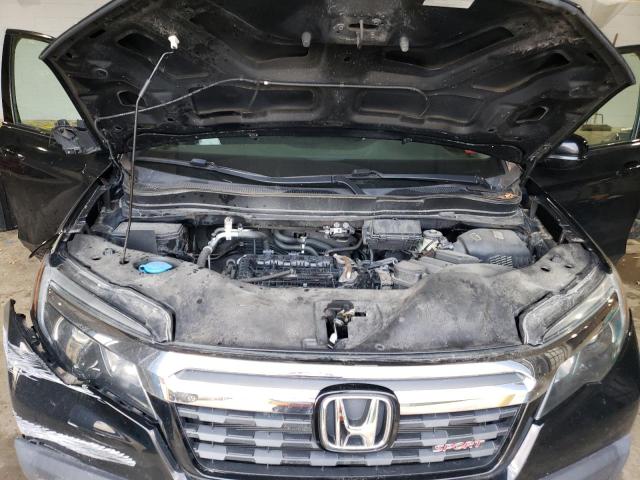Photo 11 from auction – 2017 HONDA RIDGELINE with VIN 5FPYK3F18HB018992