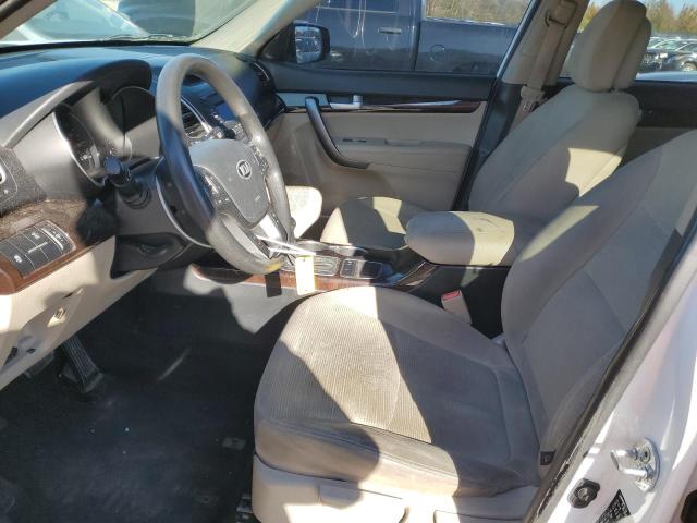 Photo 7 from auction – 2015 KIA SORENTO LX with VIN 5XYKTDA75FG605833