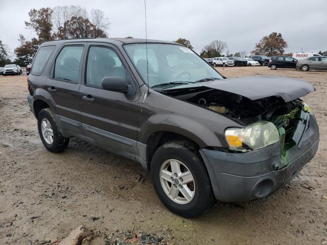 Zdjęcie 4 z aukcji – 2007 FORD ESCAPE XLS z VIN 1FMCU02Z87KA13635