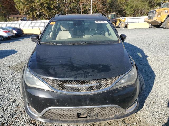 Photo 5 from auction – 2017 CHRYSLER PACIFICA T with VIN 2C4RC1EG1HR584565