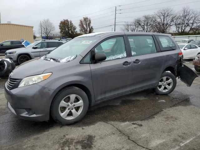 TOYOTA SIENNA 2012 with VIN 5TDZK3DC8CS232211 - Photo from auction
