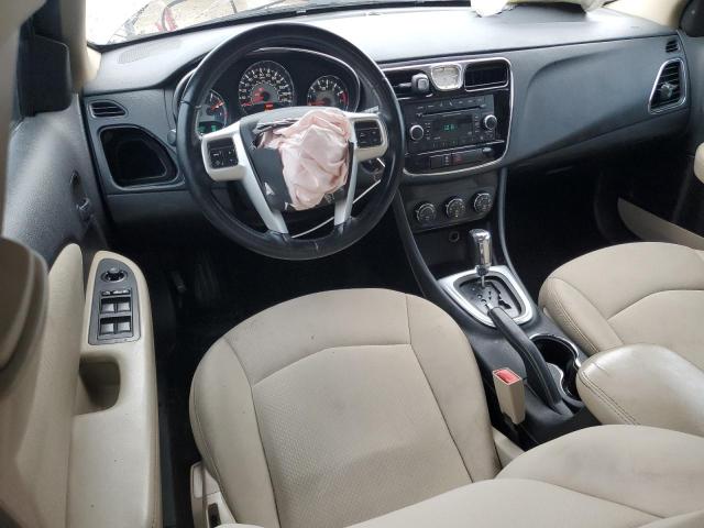 Photo 8 from auction – 2013 CHRYSLER 200 TOURIN with VIN 1C3CCBBB4DN595026