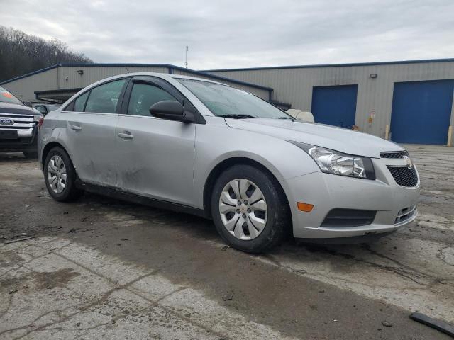 Photo 4 from auction – 2012 CHEVROLET CRUZE LS with VIN 1G1PC5SH5C7207655
