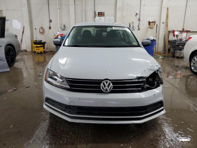 Photo 5 from auction – 2017 VOLKSWAGEN JETTA S with VIN 3VW2B7AJ7HM243328
