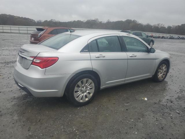 Photo 3 from auction – 2012 CHRYSLER 200 LX with VIN 1C3CCBAB6CN321066