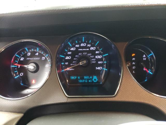 Photo 9 from auction – 2010 FORD TAURUS SE with VIN 1FAHP2DW1AG162968