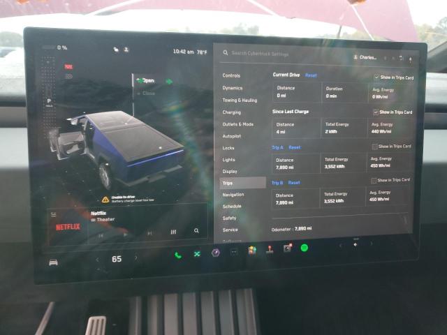 Photo 9 from auction – 2024 TESLA CYBERTRUCK with VIN 7G2CEHEE6RA021073