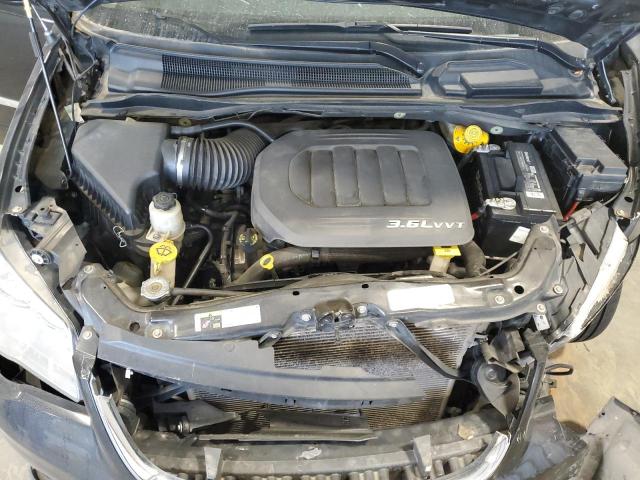 Photo 12 from auction – 2016 CHRYSLER TOWN & COU with VIN 2C4RC1BG2GR291941