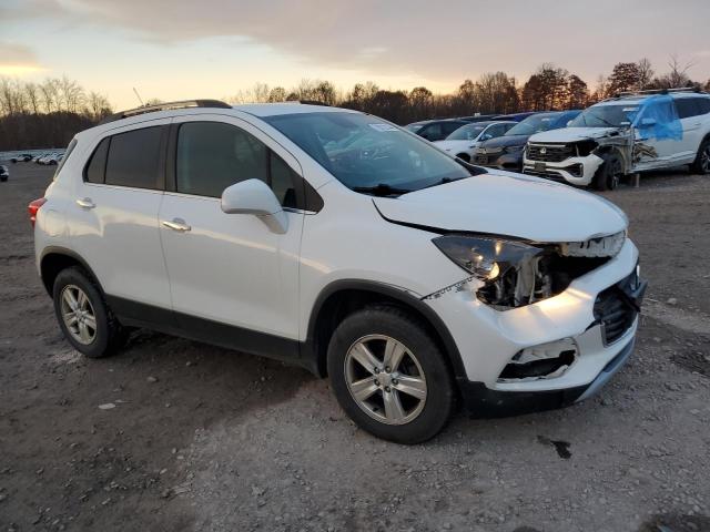 Photo 4 from auction – 2018 CHEVROLET TRAX 1LT with VIN KL7CJPSB2JB575205