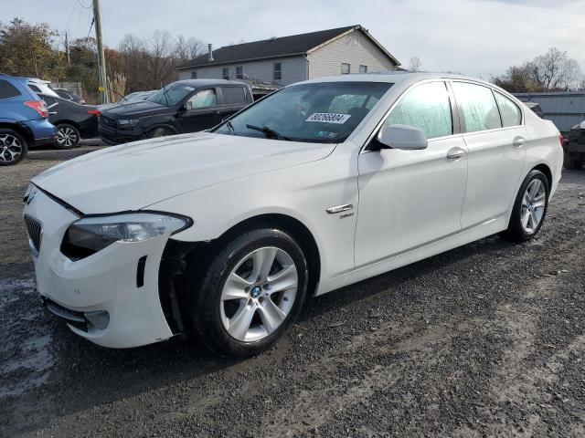 BMW 528 XI 2012 with VIN WBAXH5C55CDW07226 - Photo from auction
