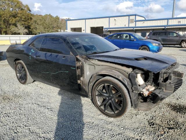 Photo 4 from auction – 2018 DODGE CHALLENGER with VIN 2C3CDZAG3JH251937