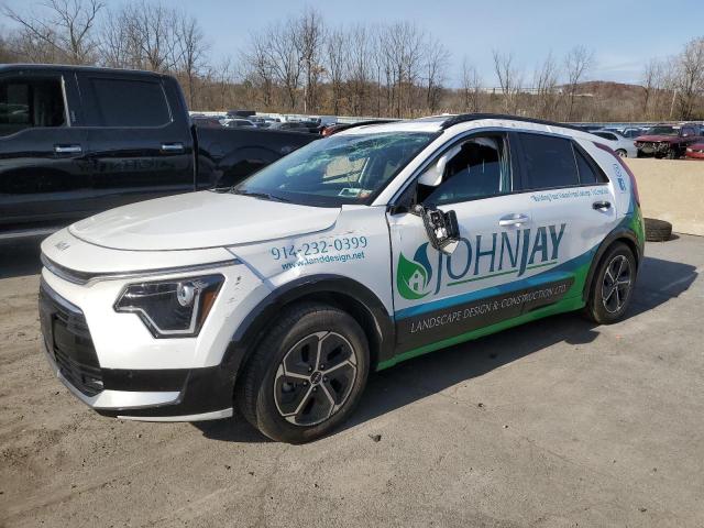 KIA NIRO SX 2023 with VIN KNDCT3LE5P5067851 - Photo from auction