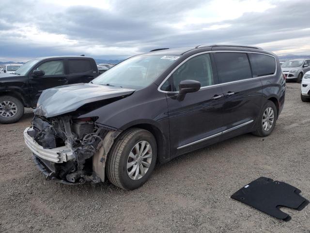 CHRYSLER PACIFICA T 2018 with VIN 2C4RC1BG2JR101952 - Photo from auction