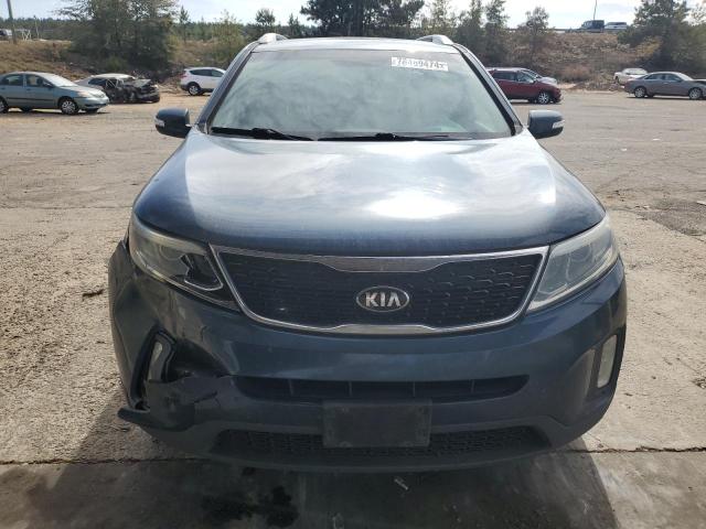 Photo 5 from auction – 2015 KIA SORENTO LX with VIN 5XYKT4A71FG588495