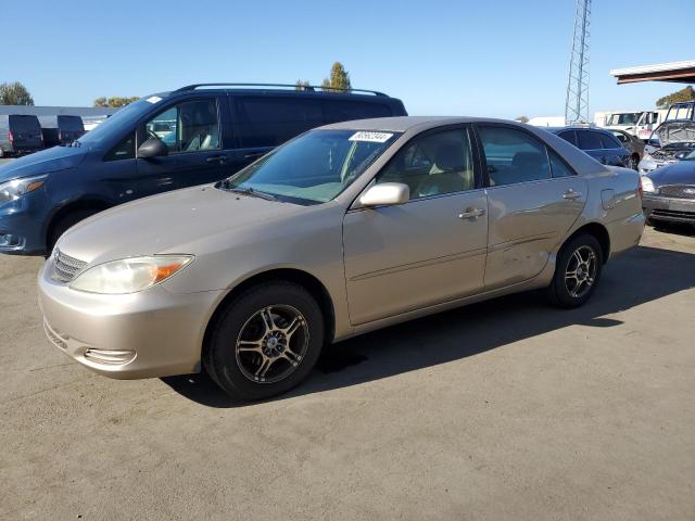 TOYOTA CAMRY LE 2003 with VIN JTDBE32KX30152964 - Photo from auction