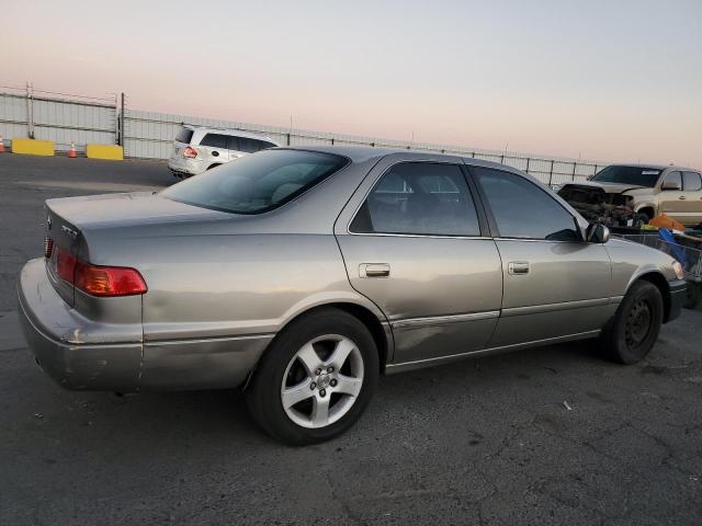 Photo 3 from auction – 2000 TOYOTA CAMRY CE with VIN JT2BG22K8Y0526458