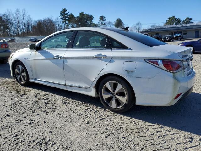 Photo 2 from auction – 2011 HYUNDAI SONATA HYB with VIN KMHEC4A40BA009618