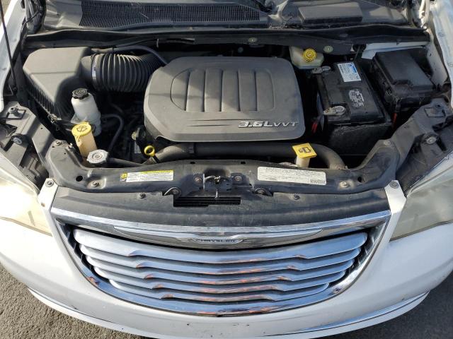 Photo 12 from auction – 2012 CHRYSLER TOWN & COU with VIN 2C4RC1BG2CR270811