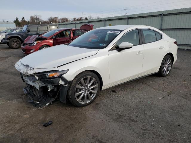 MAZDA 3 PREFERRE 2019 with VIN JM1BPACL2K1112084 - Photo from auction