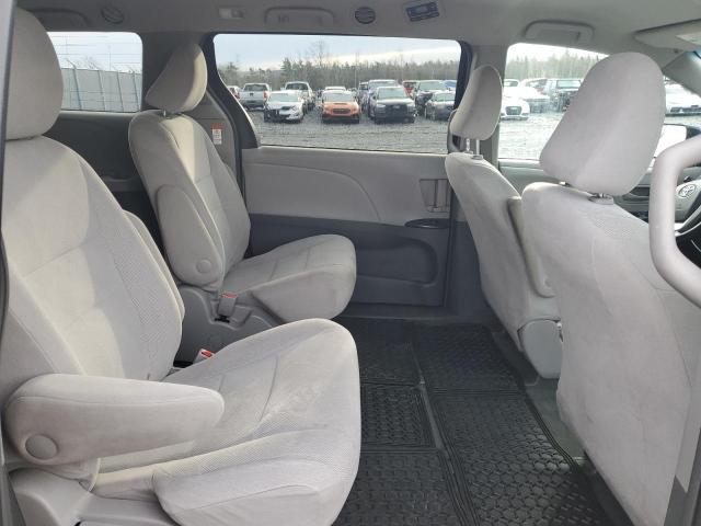 Foto 11 de la subasta – 2017 TOYOTA SIENNA con VIN 5TDZZ3DC4HS867011