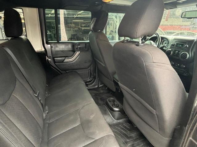 Photo 6 from auction – 2016 JEEP WRANGLER U with VIN 1C4BJWDG4GL310659