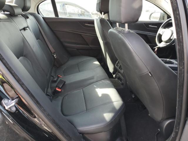 Photo 10 from auction – 2017 JAGUAR XE with VIN SAJAR4BG4HA951479