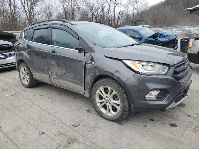 Photo 4 from auction – 2017 FORD ESCAPE SE with VIN 1FMCU9GD9HUC85585