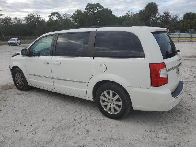 Photo 2 from auction – 2011 CHRYSLER TOWN & COU with VIN 2A4RR8DG1BR612326