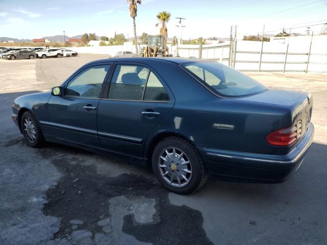 Photo 2 from auction – 2001 MERCEDES-BENZ E 320 with VIN WDBJF65J81B351041