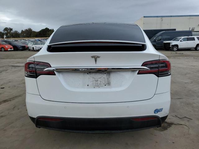 Photo 6 from auction – 2018 TESLA MODEL X with VIN 5YJXCBE24JF091028