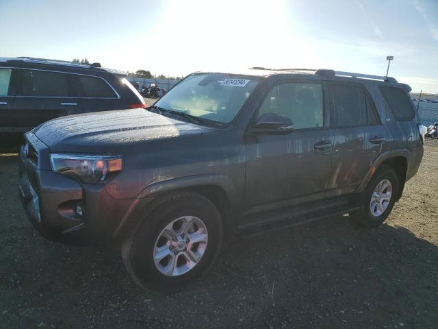 TOYOTA 4RUNNER SR 2022 with VIN JTEFU5JR4N5266670 - Photo from auction