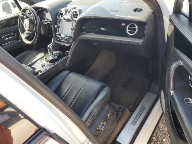 Photo 8 from auction – 2018 BENTLEY BENTAYGA with VIN SJAAC4ZV7JC017462
