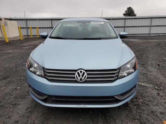Photo 5 from auction – 2012 VOLKSWAGEN PASSAT S with VIN 1VWAH7A38CC018003