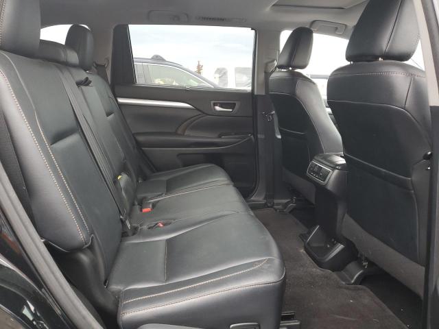صورة رقم 11 من المزاد - 2018 TOYOTA HIGHLANDER مع VIN 5TDKZRFH6JS258960