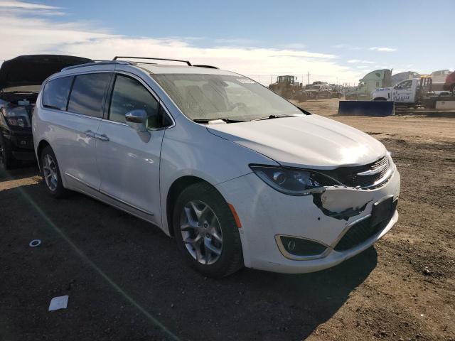 Photo 4 from auction – 2017 CHRYSLER PACIFICA L with VIN 2C4RC1GG4HR504575