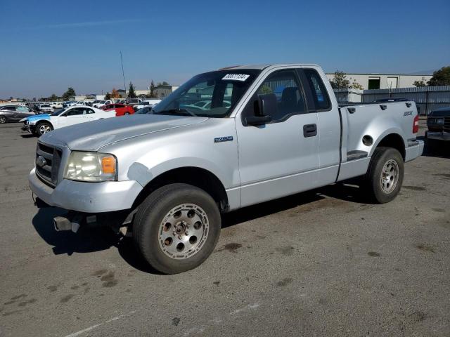 FORD F150 2005 con VIN 1FTRF02245KC41107 - Foto de la subasta
