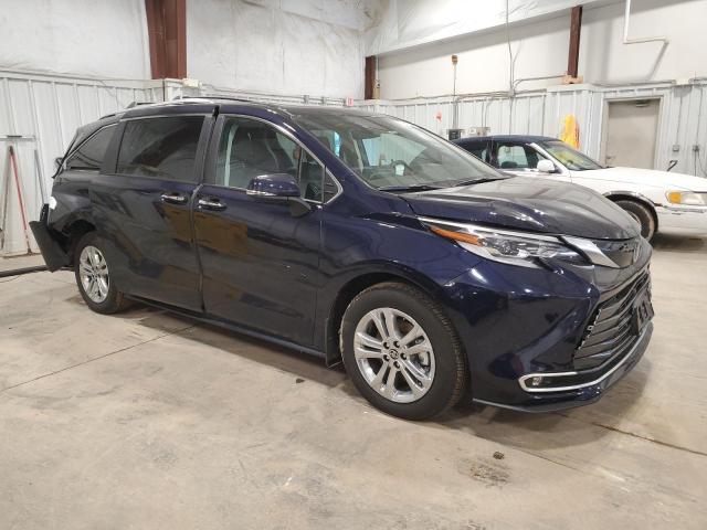 Photo 4 from auction – 2023 TOYOTA SIENNA LIM with VIN 5TDESKFC2PS105594
