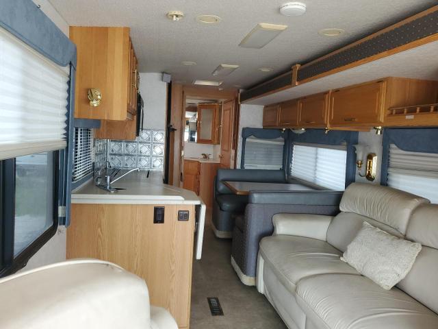 Photo 6 from auction – 2004 FREIGHTLINER CHASSIS X with VIN 4UZAAHDCX4CM91858