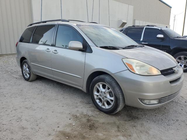 Photo 4 from auction – 2005 TOYOTA SIENNA XLE with VIN 5TDBA22C65S051774