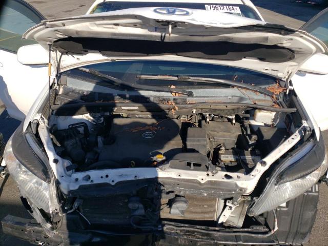 Photo 12 from auction – 2015 TOYOTA SIENNA LE with VIN 5TDKK3DC6FS582815