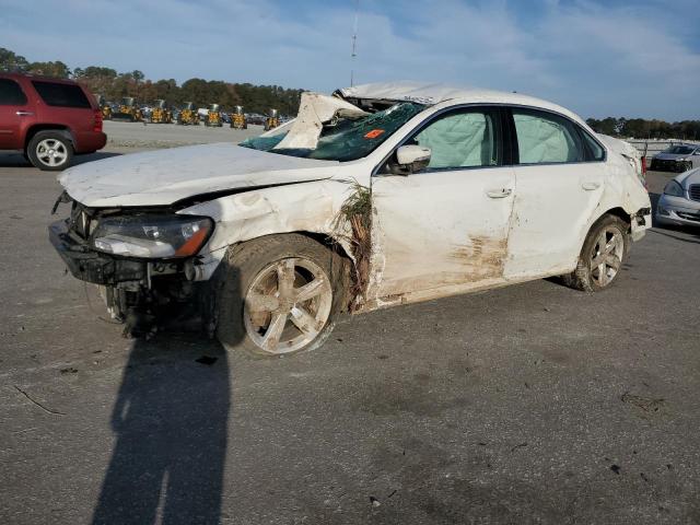 Photo 1 from auction – 2015 VOLKSWAGEN PASSAT S with VIN 1VWAS7A31FC107529