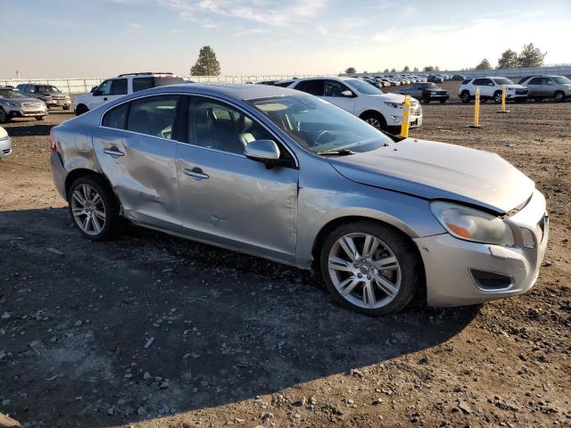 Photo 4 from auction – 2011 VOLVO S60 T6 with VIN YV1902FH1B2017519