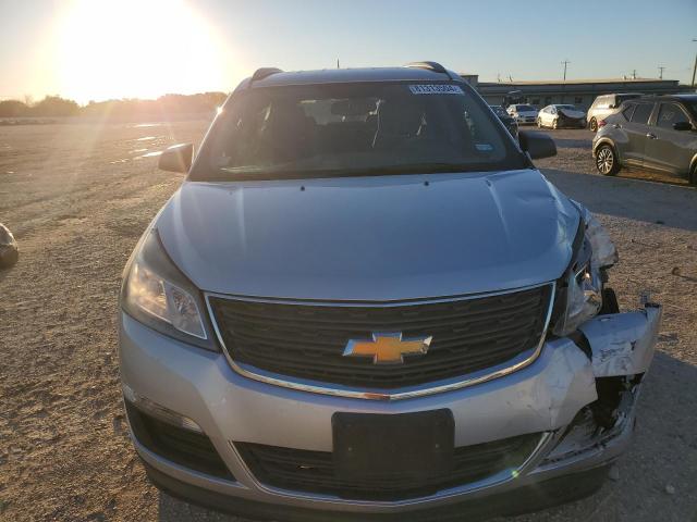 Photo 5 from auction – 2017 CHEVROLET TRAVERSE L with VIN 1GNKRFED4HJ324305