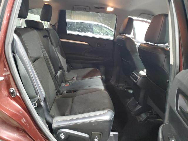 Photo 11 from auction – 2015 TOYOTA HIGHLANDER with VIN 5TDBKRFH7FS109095