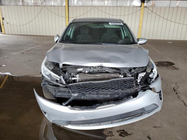 Photo 5 from auction – 2017 KIA FORTE LX with VIN 3KPFL4A76HE113376