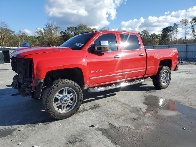 CHEVROLET SILVERADO 2015 with VIN 1GC1KWE81FF129659 - Photo from auction