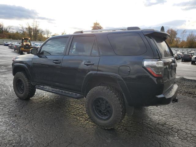 Photo 2 from auction – 2021 TOYOTA 4RUNNER SR with VIN JTEMU5JRXM5838203
