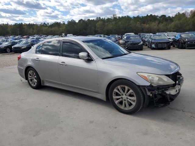 Photo 4 from auction – 2013 HYUNDAI GENESIS 3. with VIN KMHGC4DD3DU216784