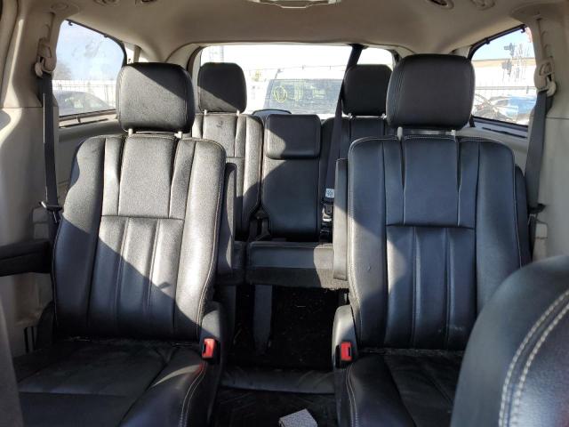 Photo 10 from auction – 2015 CHRYSLER TOWN & COU with VIN 2C4RC1BG0FR505145