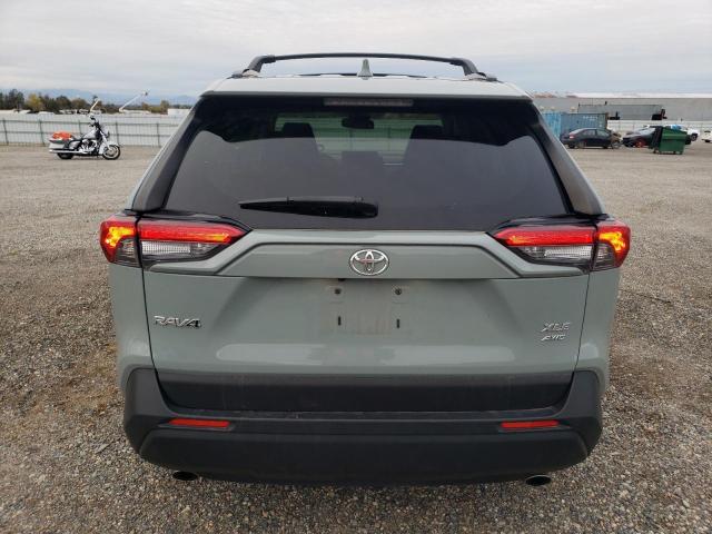 Foto 6 de la subasta – 2019 TOYOTA RAV4 XLE con VIN JTMP1RFV5KD506907